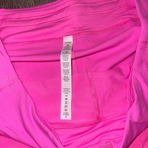 Pace rival size 10 Tall lululemon skirt. Never worn!